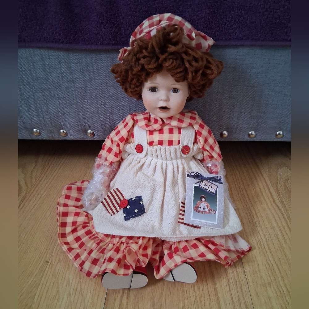 Betsy's Tea Time Red  House Of  Lloyd's and White Checkered Pre-owned